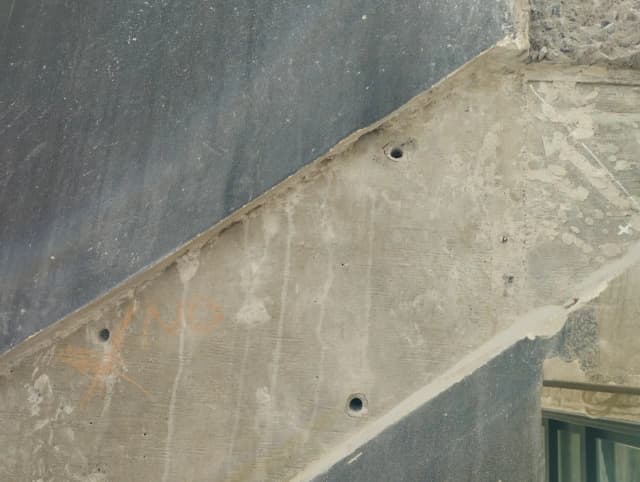 Obra de anclajes mecánicos